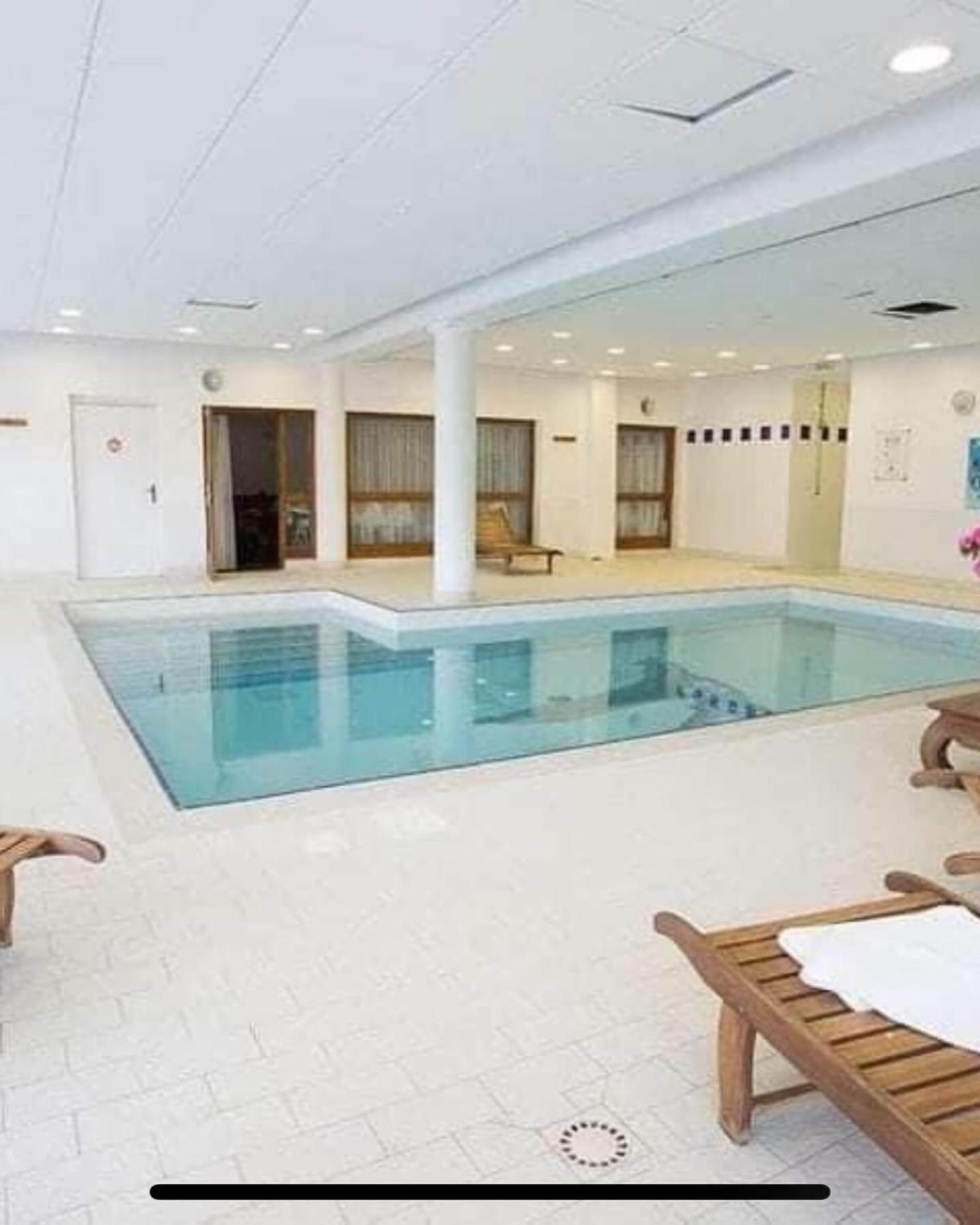 Appartement 4 Personnes Avec Piscine Interieure Puy-Saint-Vincent Ngoại thất bức ảnh