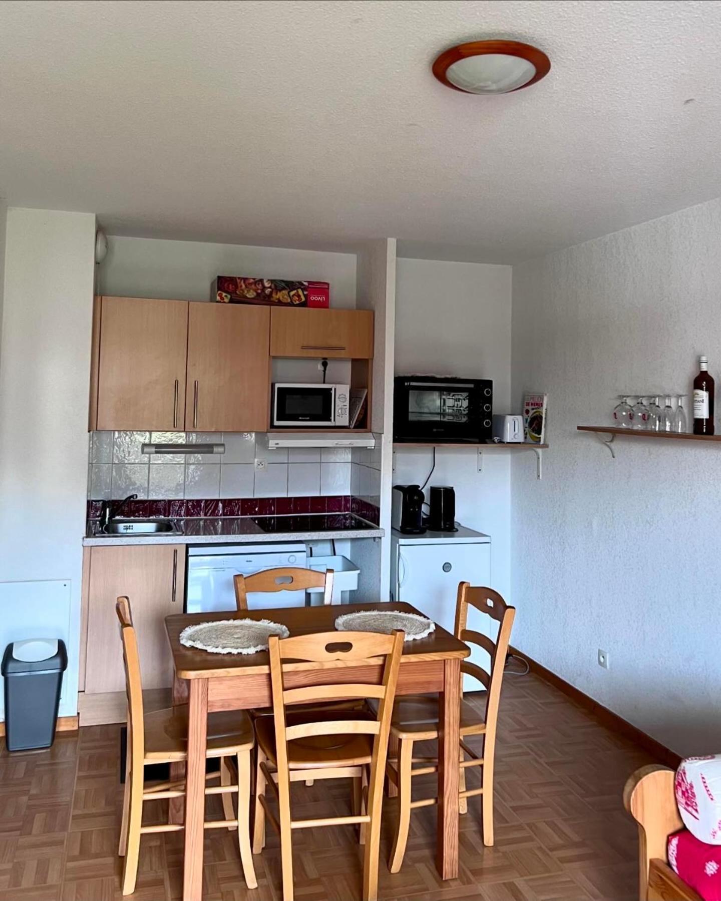 Appartement 4 Personnes Avec Piscine Interieure Puy-Saint-Vincent Ngoại thất bức ảnh
